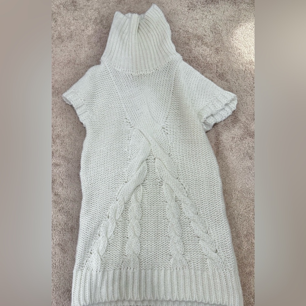 ZARAKNIT High Neck Short Sleeve Cable Knit Sweater Color Off-White Size M